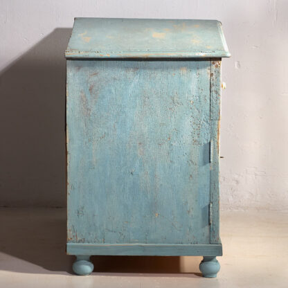 Ancienne commode de chambre à coucher dans les tons bleu ciel (c.1920) #7