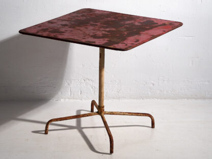 Ancienne table d'extérieur rouge (c.1920) #18