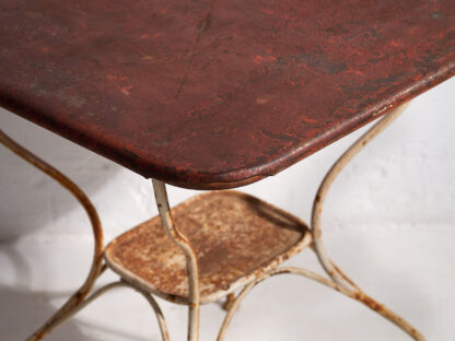 Ancienne table d'extérieur rouge (c.1920) #23