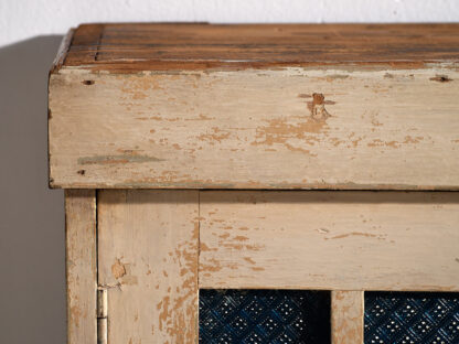 Ancienne armoire de cuisine blanche (c.1920)