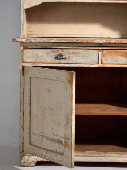 Ancienne armoire de cuisine blanche (c.1920)