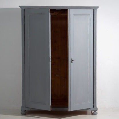 Ancienne armoire à deux portes (c.1920) #11