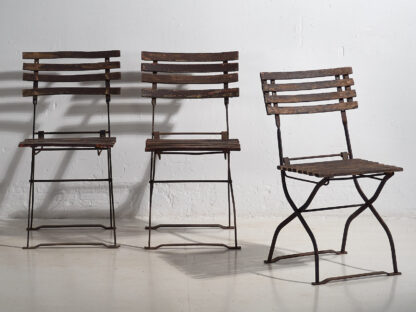 Anciennes chaises d'extérieur (c.1920).
Ensemble de 3 pièces #33