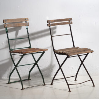 Antique folding deck chairs (c.1920).
Set of 2 pieces #32