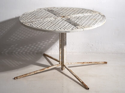 Antique white round outdoor table (c.1930)