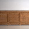Aparador de madera antiguo de tres puertas (c.1920)