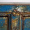 Aparador de entrada antiguo de madera de tonos azules y amarillos (c.1920)