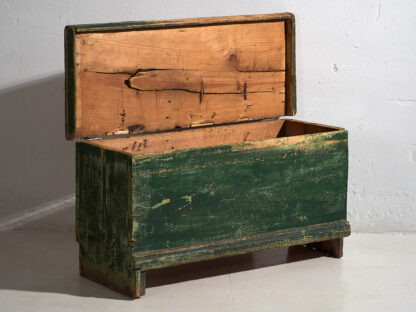 Antique wooden chest with green tones (c.1920) #69