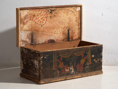 Antique small trunk with floral motifs (c.1920) #73