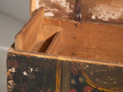 Antique small trunk with floral motifs (c.1920) #73