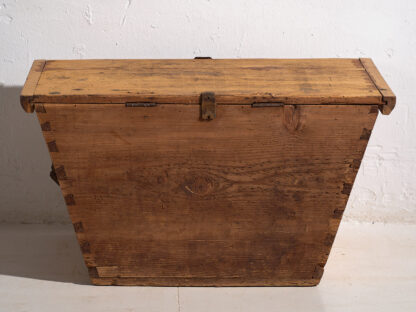 Antique storage trunk in natural brown (c.1920) #76