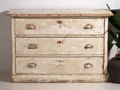 Antique white bedroom chest of drawers (c.1920) #116