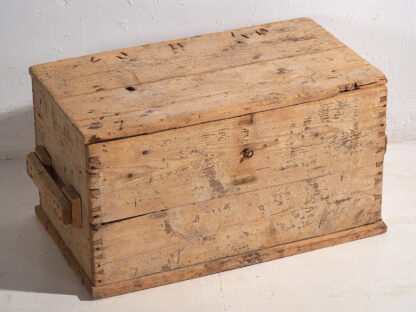 Ancienne table basse en bois lavé botte (c.1920) #8