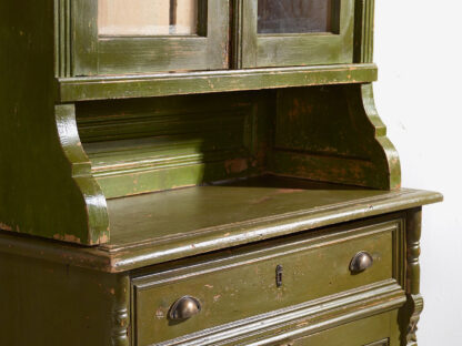 Commode avec étagères vert olive anciennes (vers 1920)