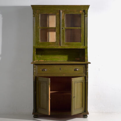 Commode avec étagères vert olive anciennes (vers 1920)