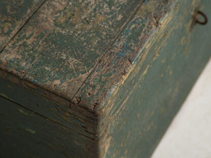 Antique chest with green patina (c.1920) #4