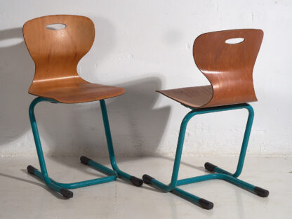 Chaises d'école vintage en bleu turquoise (c.1950). Ensemble de 4 pièces