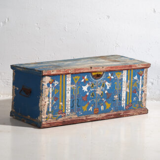 Antique blue antique wooden trunk with floral details (c.1920)