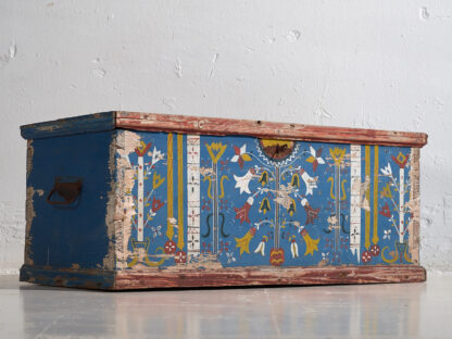 Antique blue antique wooden trunk with floral details (c.1920)