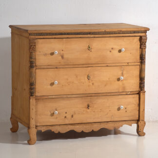 Antique country style chest of drawers (c.1920) #104