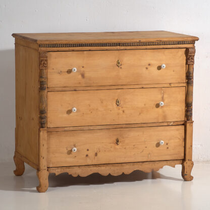 Antique country style chest of drawers (c.1920) #104