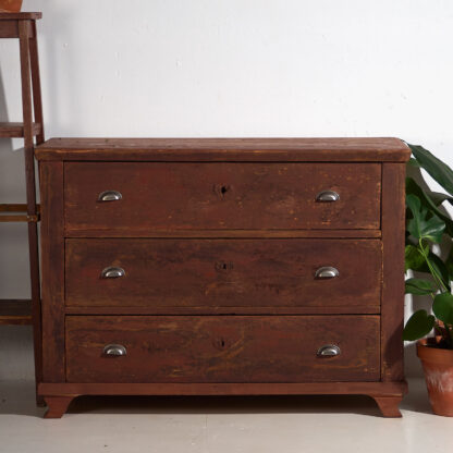 Antique chest of drawers in maroon red (c.1920)