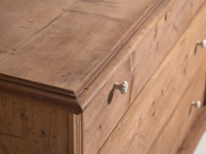 Antique rustic chest of drawers with porcelain knobs (c.1920) #108