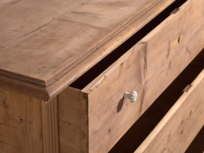 Antique rustic chest of drawers with porcelain knobs (c.1920) #108