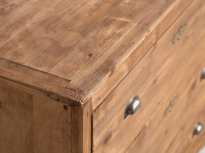 Antique rustic chest of drawers (c.1920)