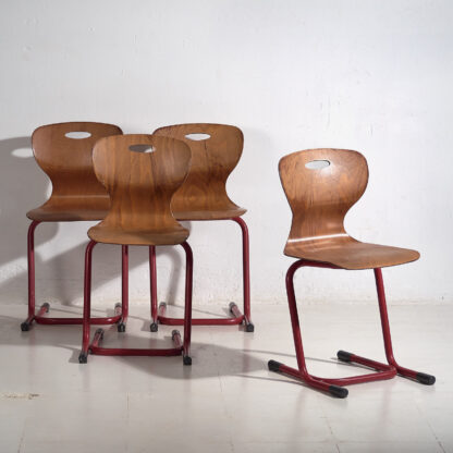 Red vintage style dining chairs (c.1950). Set of 4 pieces