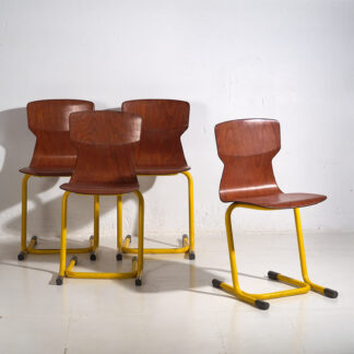 Chaises de salle à manger rétro jaunes (vers 1950). Ensemble de 4 pièces