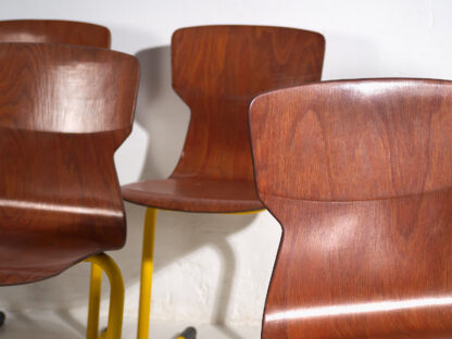 Retro yellow dining room chairs (c.1950). Set of 4 pieces