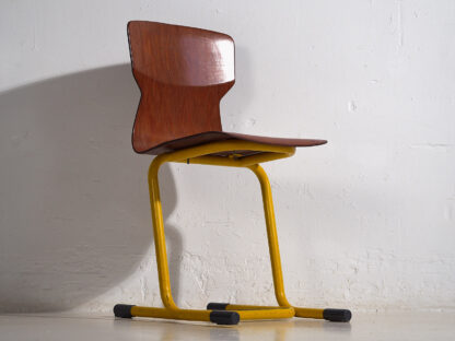 Chaises de salle à manger rétro jaunes (vers 1950). Ensemble de 4 pièces