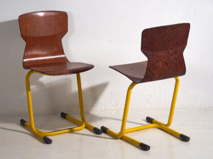 Retro yellow dining room chairs (c.1950). Set of 4 pieces