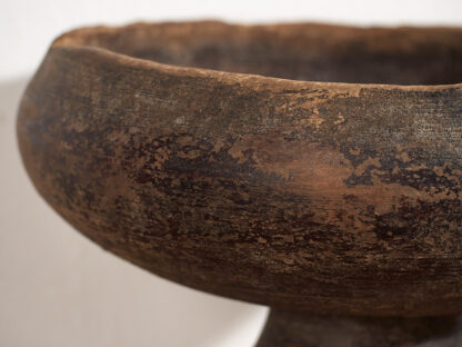 Small antique wood bowl (c.1900)