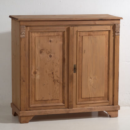 Small antique entryway cabinet (c.1920) #92