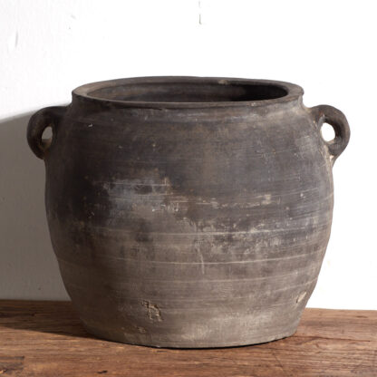 Jarrón gris antiguo con asas de estilo wabi-sabi (c.1900) #1