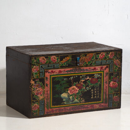 Antique Chinese chest decorated with peony paintings (c.1900) #7