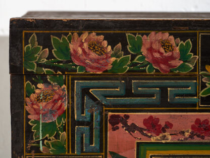 Antique Chinese chest decorated with peony paintings (c.1900) #7