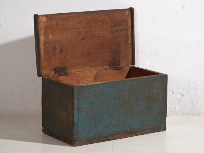 Small antique antique trunk with cobalt blue patina (c.1920) #74