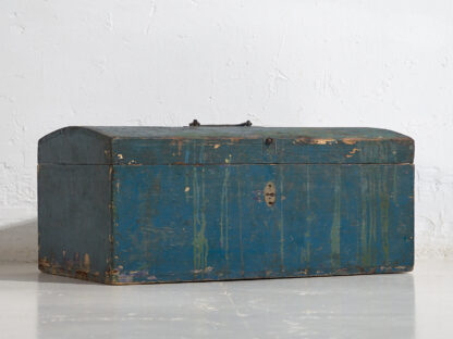 Small antique antique chest with navy blue patina (c.1920) #68