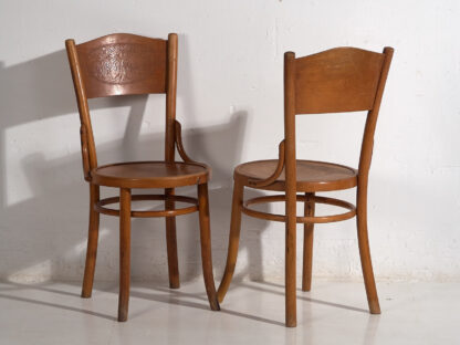 Antiguas sillas Thonet (c.1920). Conjunto de 2 piezas #3