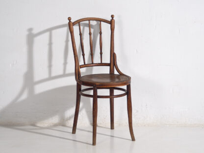 Antique bentwood chairs (c.1920). Set of 4 pieces #1