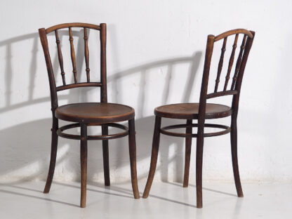 Antique bentwood chairs (c.1920). Set of 4 pieces #1