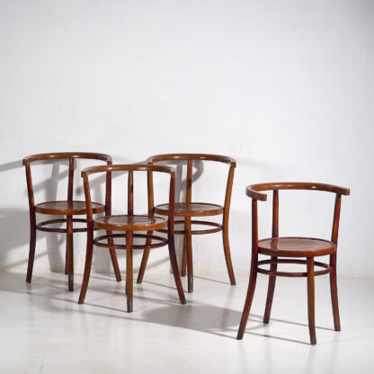 Antiguas sillas Thonet (c.1920). Conjunto de 4 piezas #4