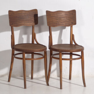 Anciennes chaises Thonet (c.1920). Ensemble de 2 pièces #1