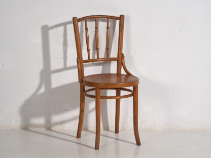 Ensemble de chaises anciennes en bois courbé (vers 1920). Ensemble de 4 pièces #2