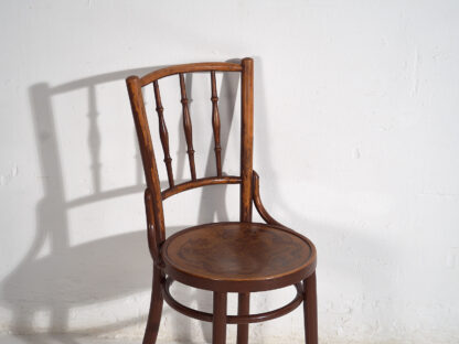 Ensemble de chaises anciennes en bois courbé (vers 1920). Ensemble de 4 pièces #2