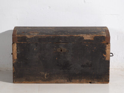 Antique chest with dark patina (c.1920) #25