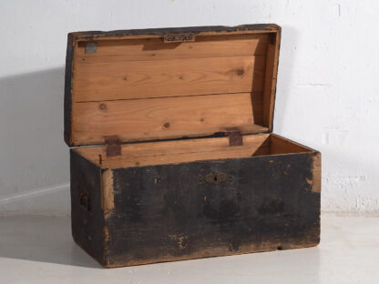 Antique chest with dark patina (c.1920) #25